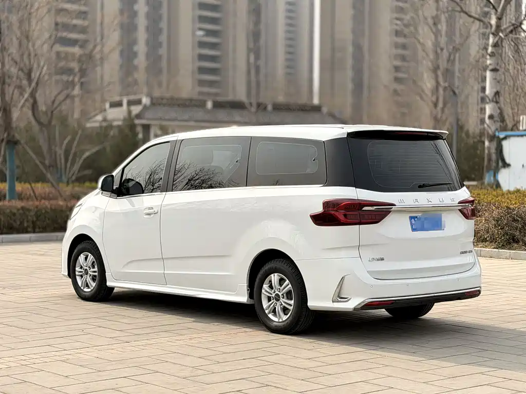 Maxus MAXUS G20 2023 ES 2.0T Gasoline Automatic Premium Edition 2023 - thumbnail 6