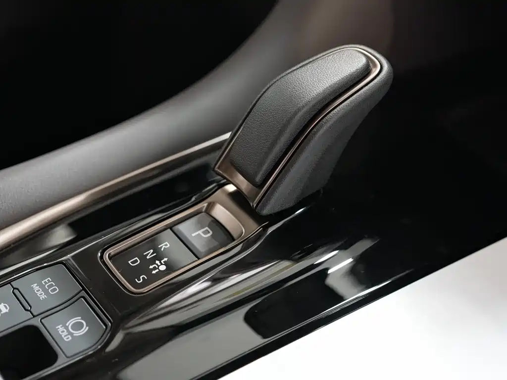 Toyota Alphard 2024 Model Hybrid 2.5L Premium Edition 2026 - thumbnail 18