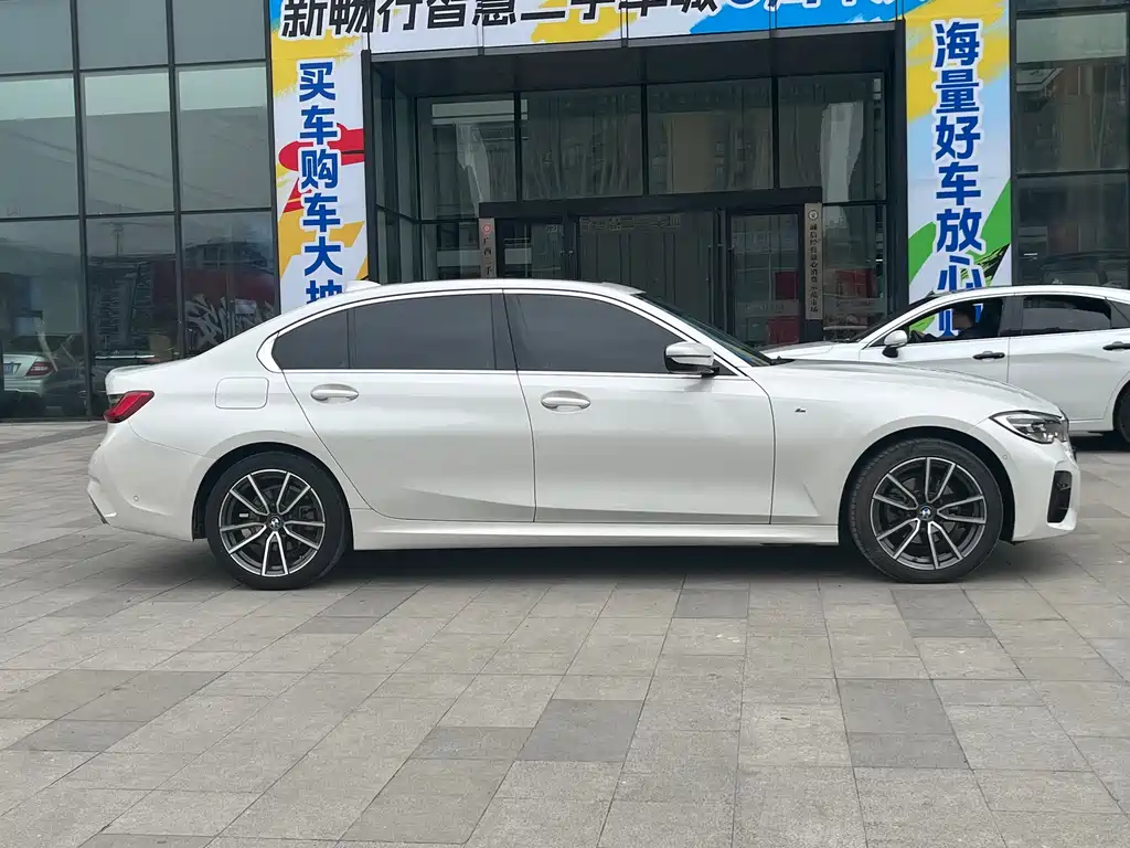 BMW BMW 3 Series 2021 Model Year Facelift 325Li M Sport Package 2021 - thumbnail 4
