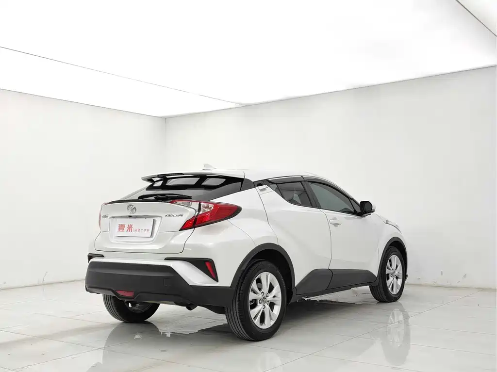Toyota Toyota IZOA 2021 2.0L Elegance Edition 2021 - thumbnail 6