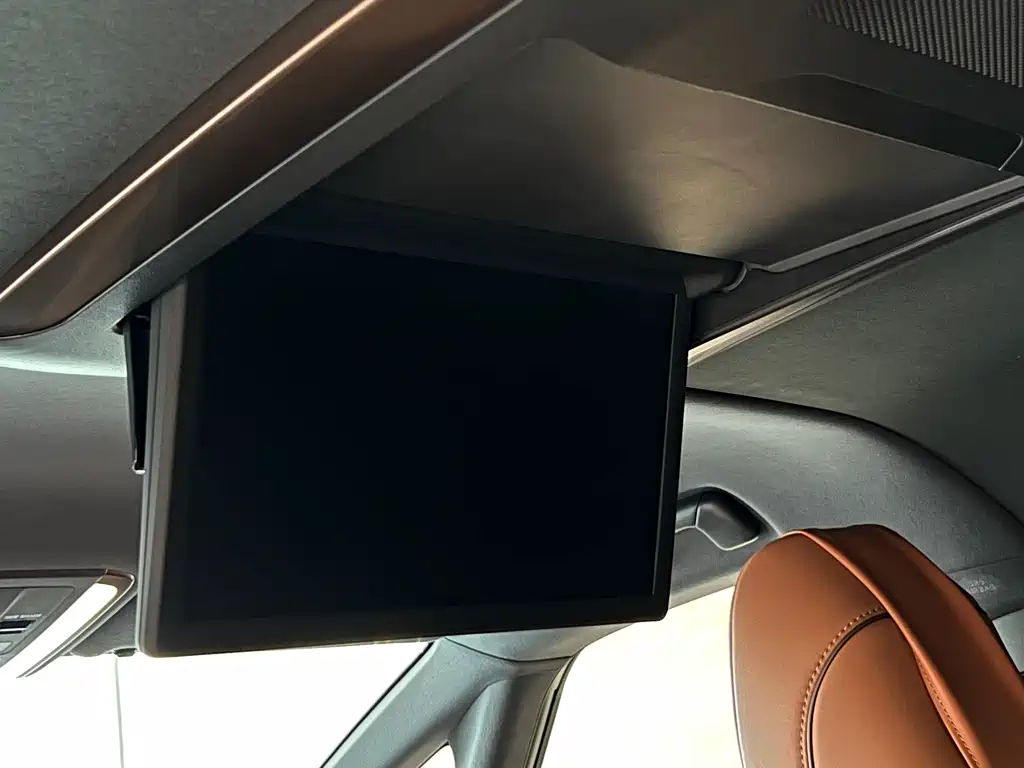 Toyota Alphard 2024 Crown Hybrid 2.5L Executive Premium Version 2024 - thumbnail 19