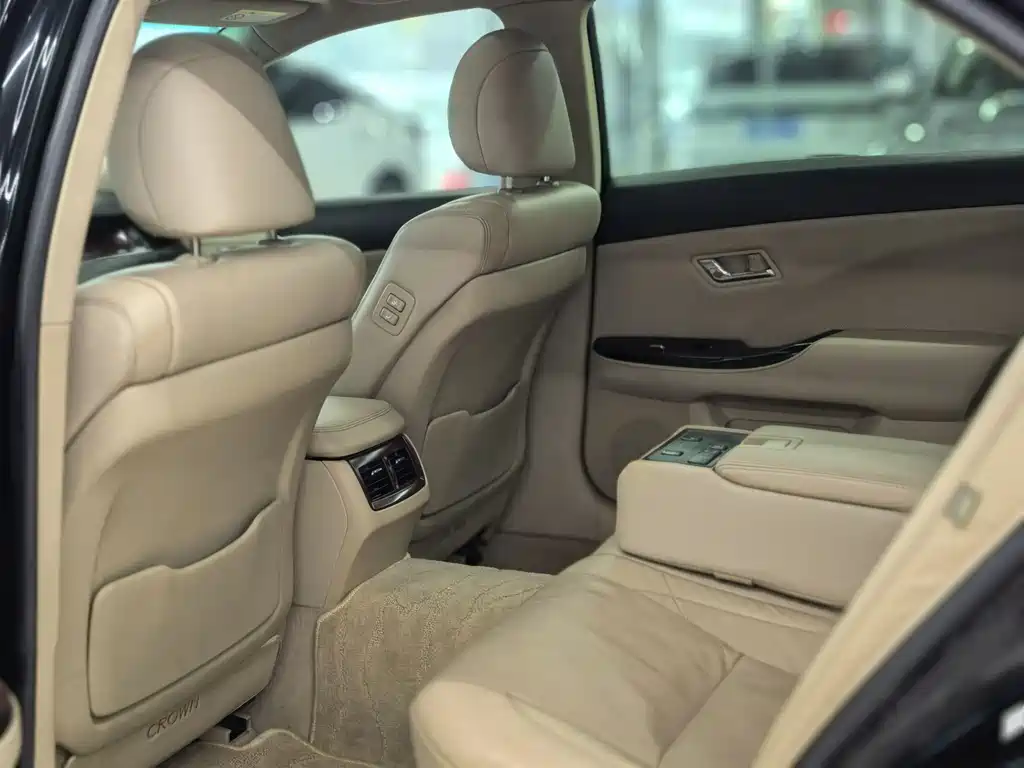 Toyota Toyota Crown 2010 2.5L Royal Leather Sunroof Navigation Edition 2011 - thumbnail 13