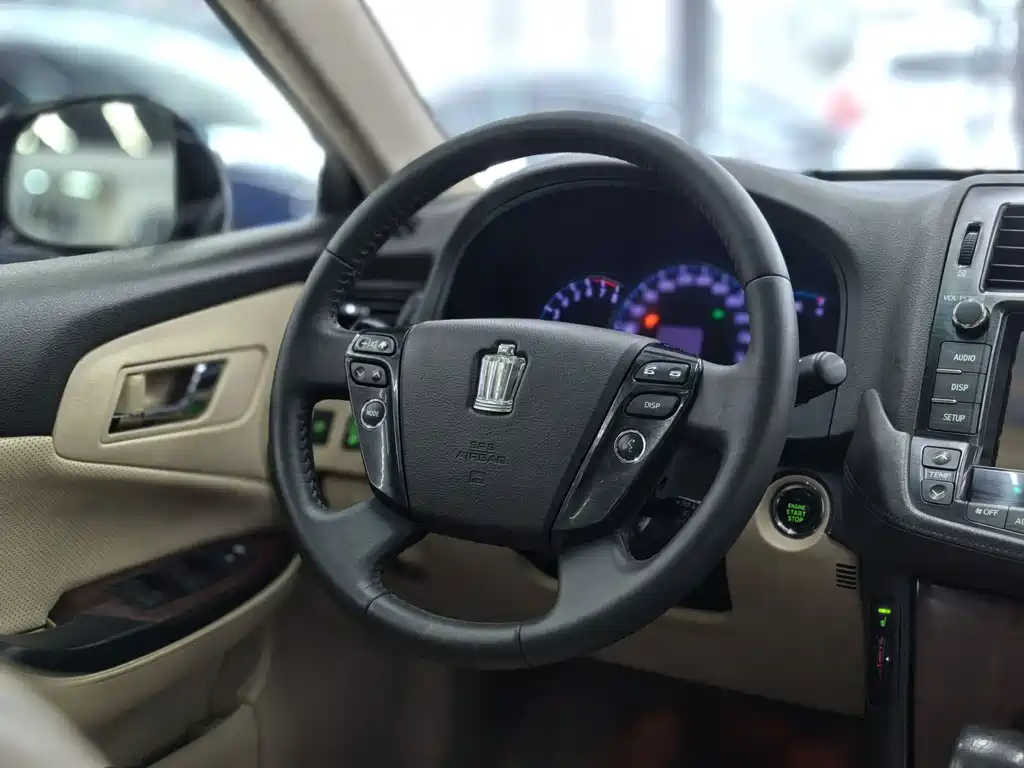Toyota Toyota Crown 2010 2.5L Royal Leather Sunroof Navigation Edition 2011 - thumbnail 21
