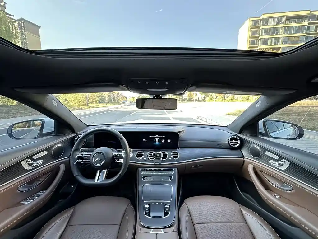 Mercedes-Benz Mercedes-Benz E-Class 2021 Model Year Facelift E 300 L Sport Style 2021 - thumbnail 7