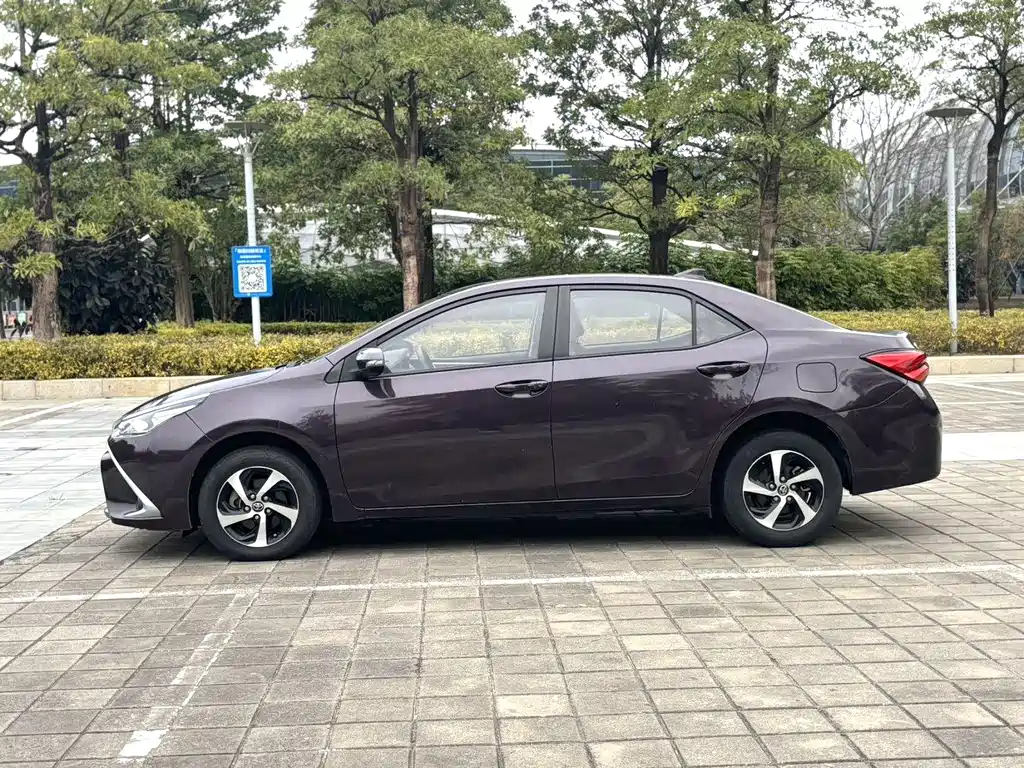 Toyota Toyota Levin 2017 Model Year Facelift Hybrid 1.8H GS E-CVT Premium with Sunroof Edition V 2019 - thumbnail 8