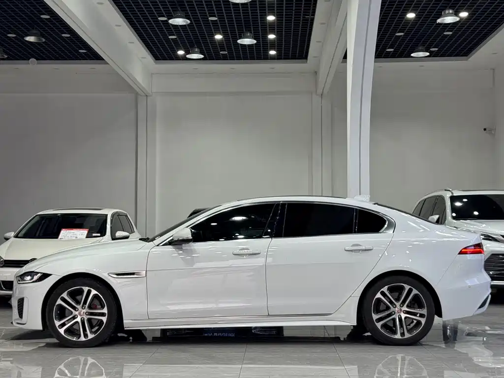 Jaguar Jaguar XEL 2021 2.0T 200PS R-DYNAMIC Youth Sport Edition 2021 - thumbnail 5