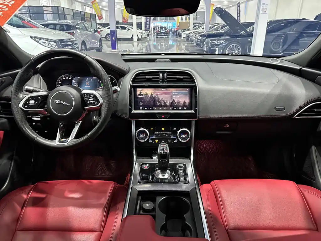 Jaguar Jaguar XEL 2021 2.0T 200PS R-DYNAMIC Youth Sport Edition 2021 - thumbnail 15