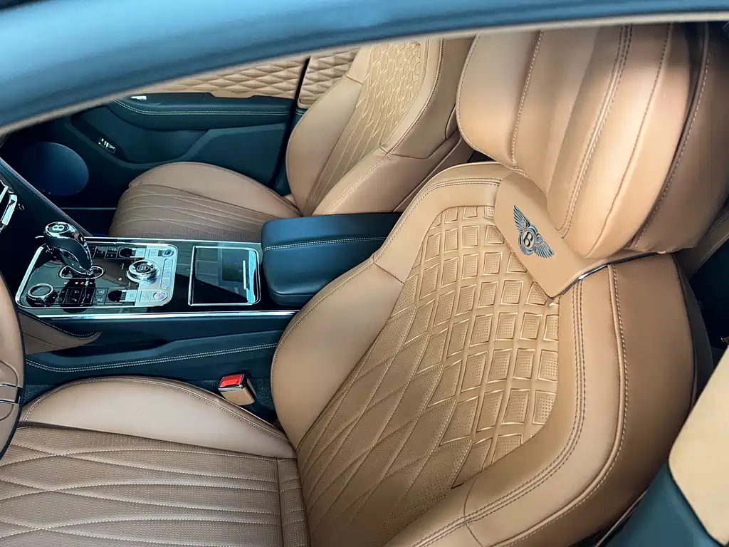 Bentley Bentley Flying Spur 2024 4.0T V8 S 2026 - thumbnail 11