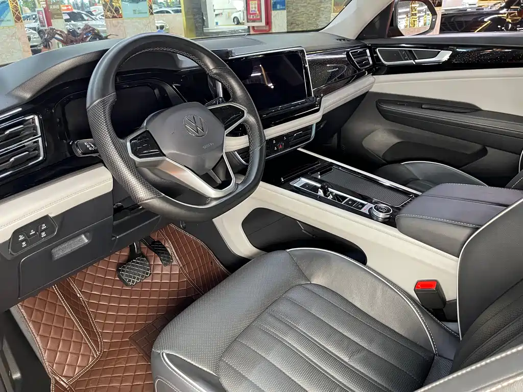 Volkswagen Teramont 2022 530 V6 AWD Premium Luxury Edition 2022 - thumbnail 5