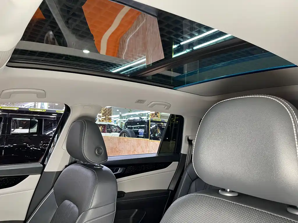 Volkswagen Teramont 2022 530 V6 AWD Premium Luxury Edition 2022 - thumbnail 9