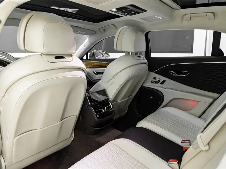 Bentley Bentley Flying Spur 2023 4.0T V8 Mulliner Edition 2023 - thumbnail 12