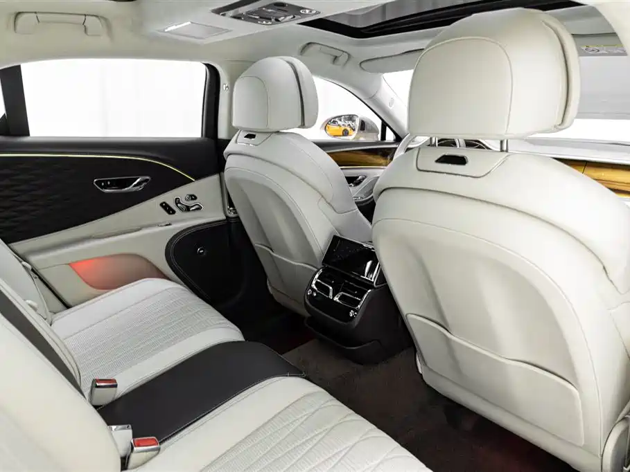 Bentley Bentley Flying Spur 2023 4.0T V8 Mulliner Edition 2023 - thumbnail 14