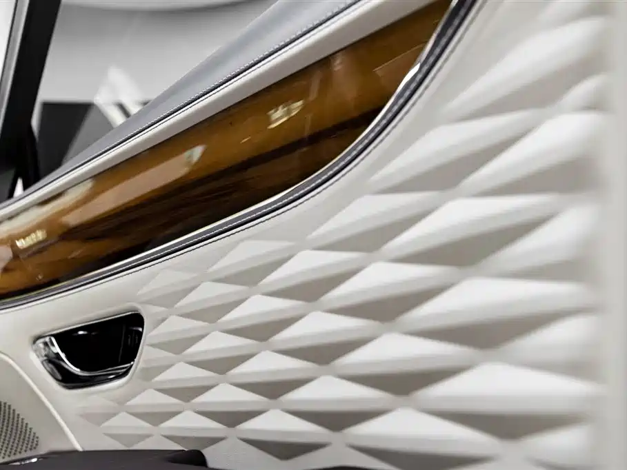 Bentley Bentley Flying Spur 2023 4.0T V8 Mulliner Edition 2023 - thumbnail 18