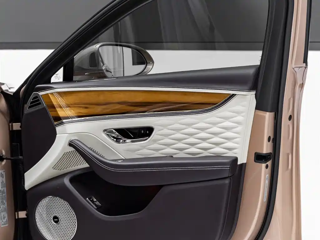 Bentley Bentley Flying Spur 2023 4.0T V8 Mulliner Edition 2023 - thumbnail 19