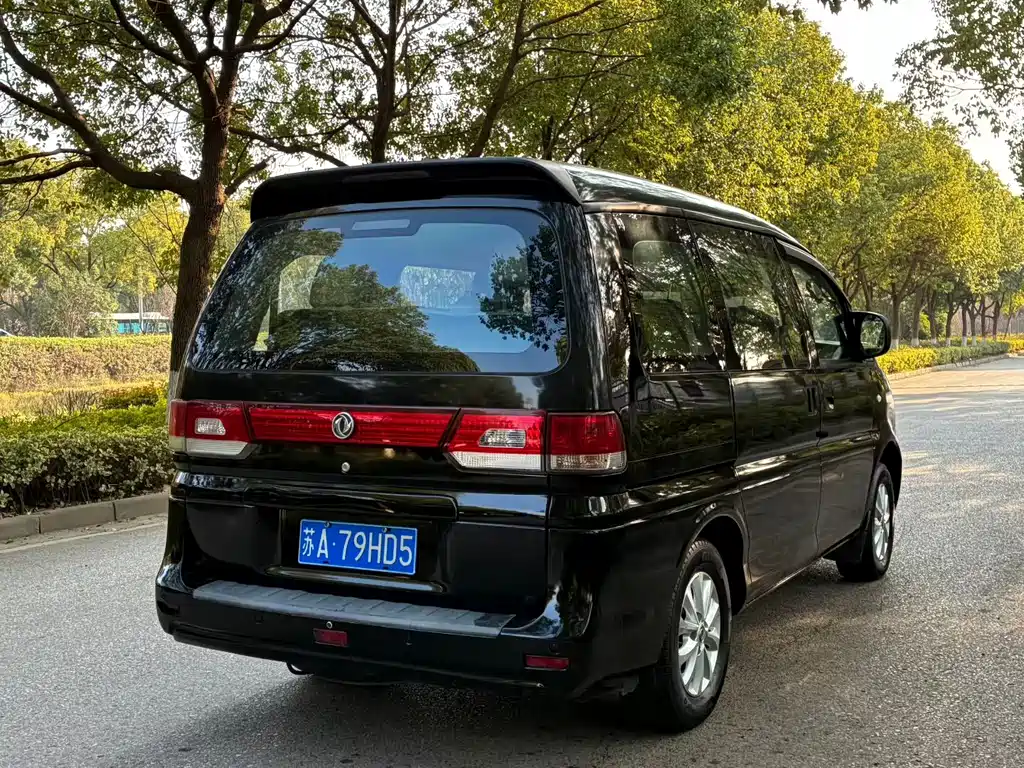 Dongfeng Fengxing Lingzhi 2017 M5 1.6L Comfort Edition 2016 - thumbnail 7