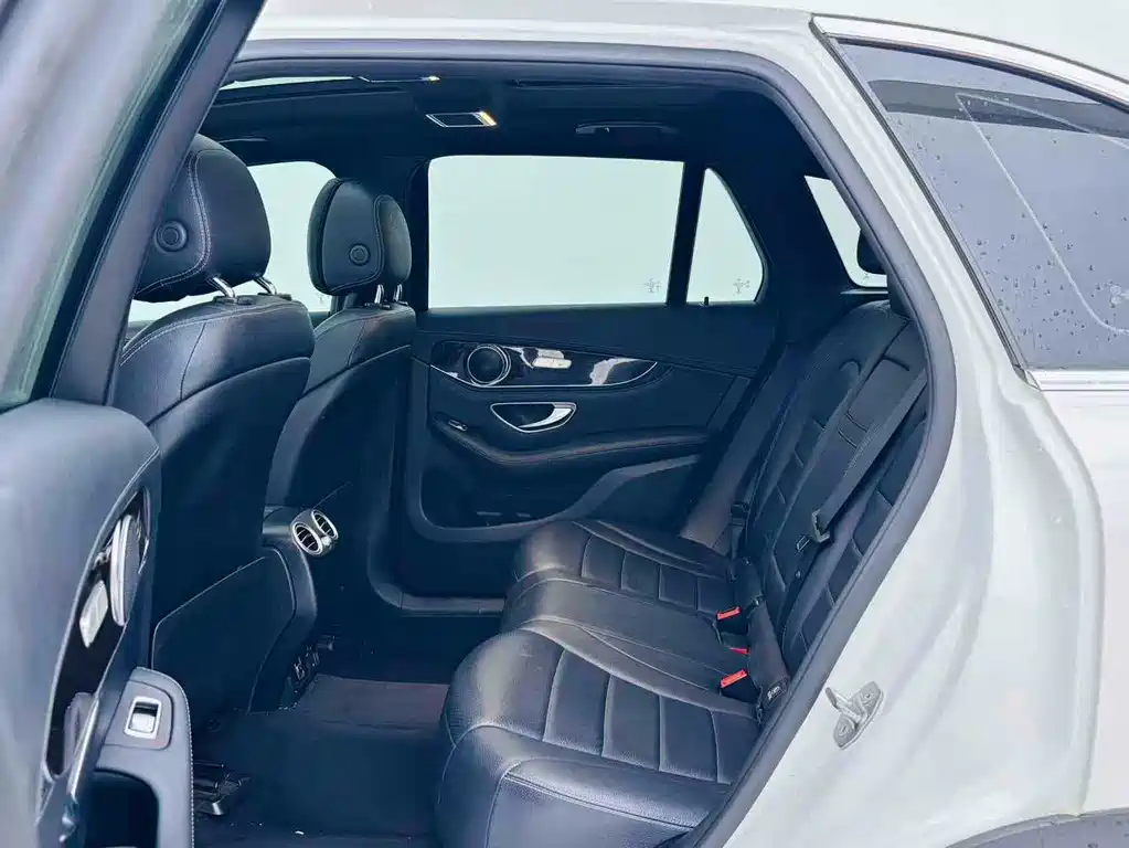 Mercedes-Benz Mercedes-Benz GLC 2019 GLC 260 4MATIC Sport Edition 2019 - thumbnail 9