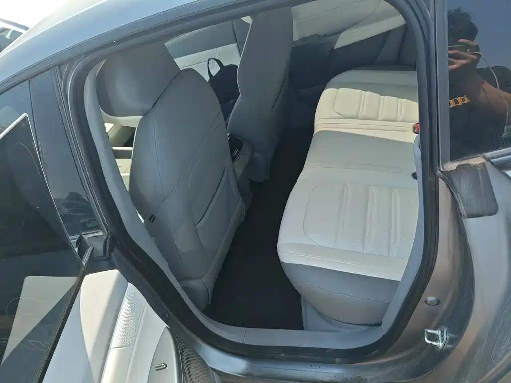 Dongfeng Yipai eπ007 2024 Pure Electric 540 AWD Max Edition 2024 - thumbnail 4
