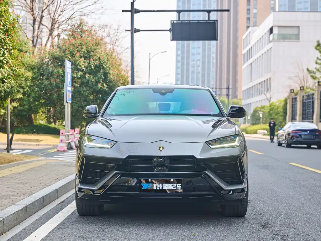 Lamborghini Lamborghini Urus 2023 4.0T V8 S 2024 - thumbnail 2