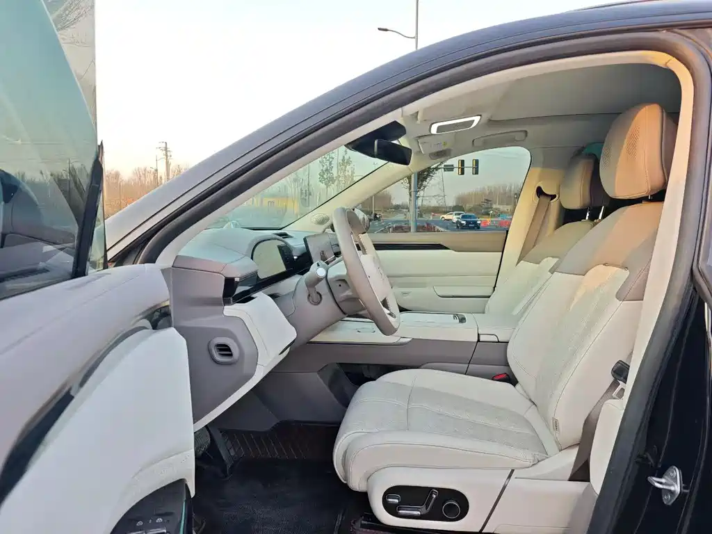 Zeekr Zeekr 7X 2025 Model 75kWh Rear-Wheel Drive Intelligent Driving Version 2025 - thumbnail 4