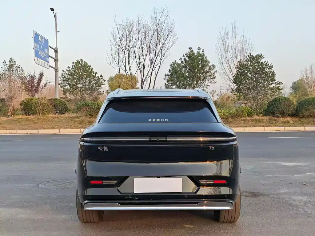 Zeekr Zeekr 7X 2025 Model 75kWh Rear-Wheel Drive Intelligent Driving Version 2025 - thumbnail 8
