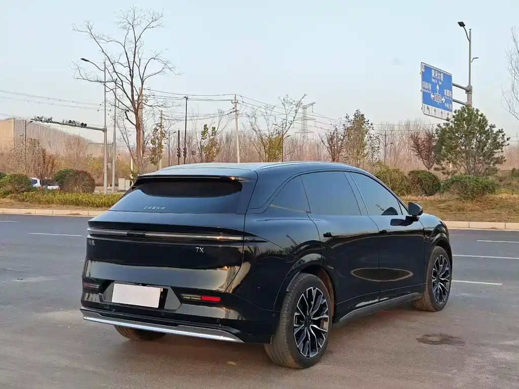 Zeekr Zeekr 7X 2025 Model 75kWh Rear-Wheel Drive Intelligent Driving Version 2025 - thumbnail 9