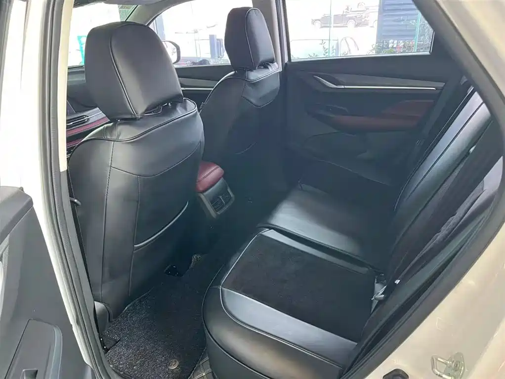 Changan Changan CS55 Plus 2022 Blue Whale Edition 1.5T DCT Luxury Model 2021 - thumbnail 8