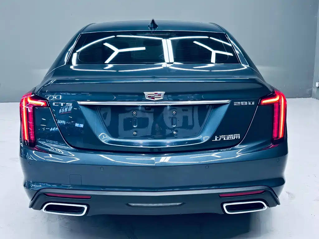 Cadillac Cadillac CT5 2022 28T Luxury (Standard) 2022 - thumbnail 4