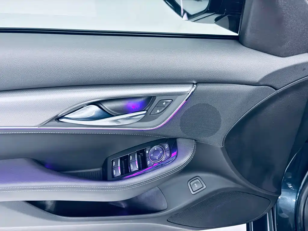 Cadillac Cadillac CT5 2022 28T Luxury (Standard) 2022 - thumbnail 14