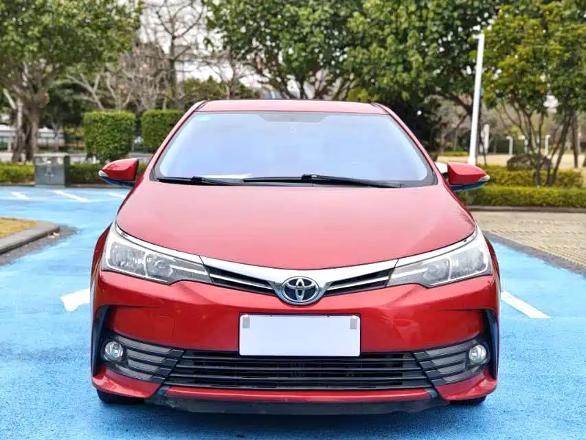 Toyota Corolla 2017 Facelift 1.2T S-CVT GL 2017 - thumbnail 2