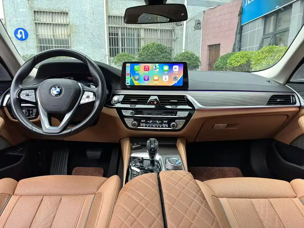 BMW BMW 5 Series 2022 530Li Luxury Package 2022 - thumbnail 4