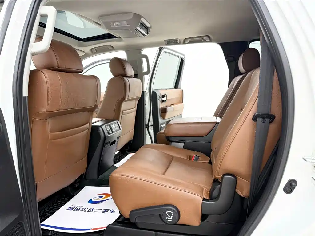 Toyota Toyota Sequoia 2015 5.7L US Specification 2017 - thumbnail 5