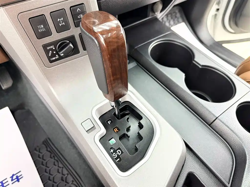 Toyota Toyota Sequoia 2015 5.7L US Specification 2017 - thumbnail 15