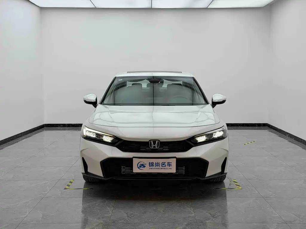 Honda Honda Civic 2025 240TURBO CVT Smart Fun Plus 2025 - thumbnail 3