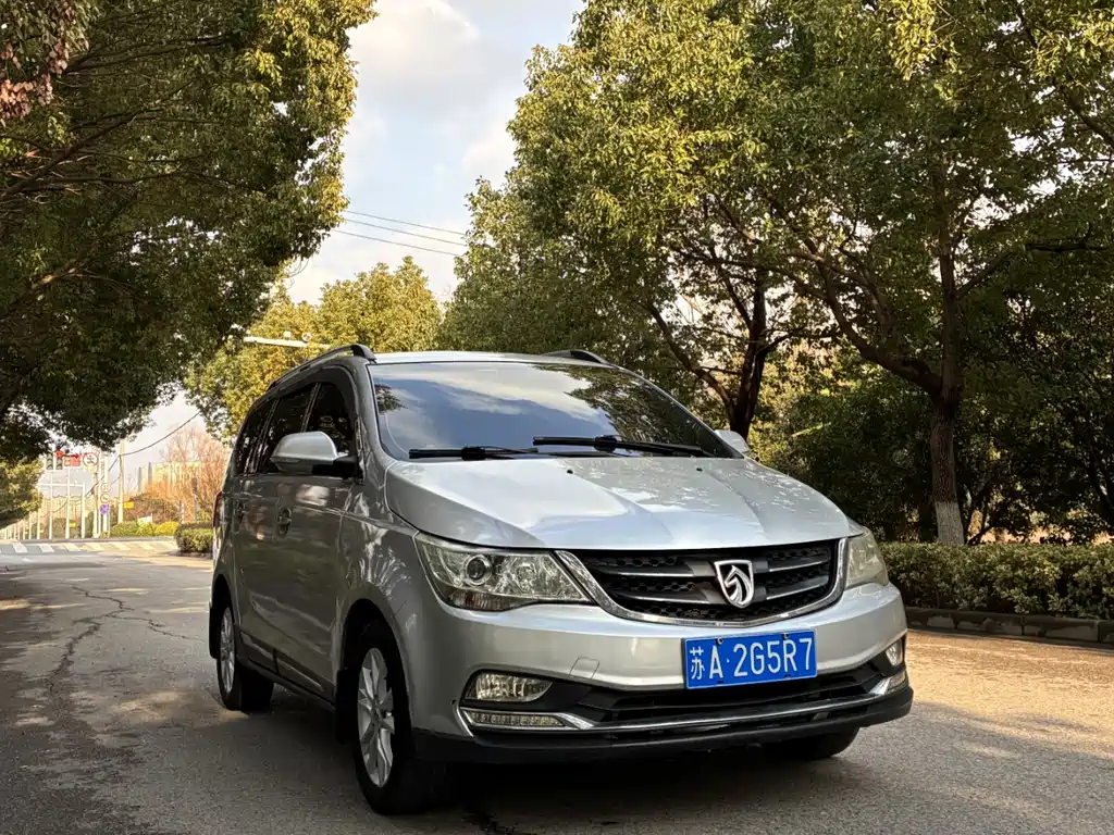 Baojun Baojun 730 2016 1.5L Manual Comfort 7-seater China V 2016 - thumbnail 3