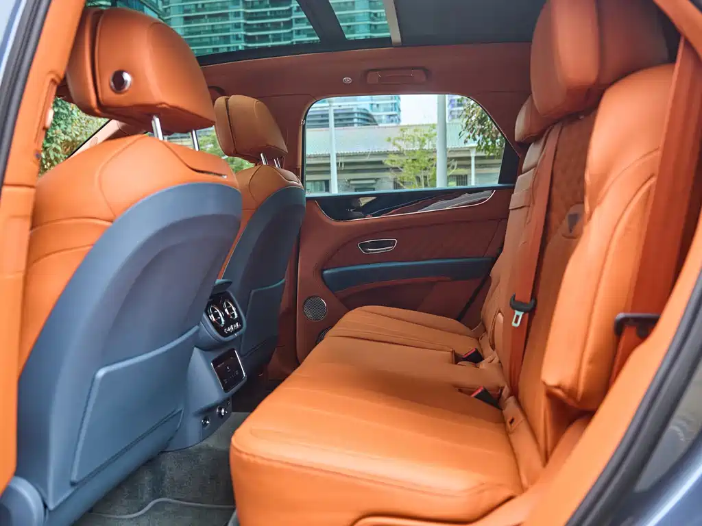 Bentley Bentayga 2021 4.0T V8 2021 - thumbnail 16
