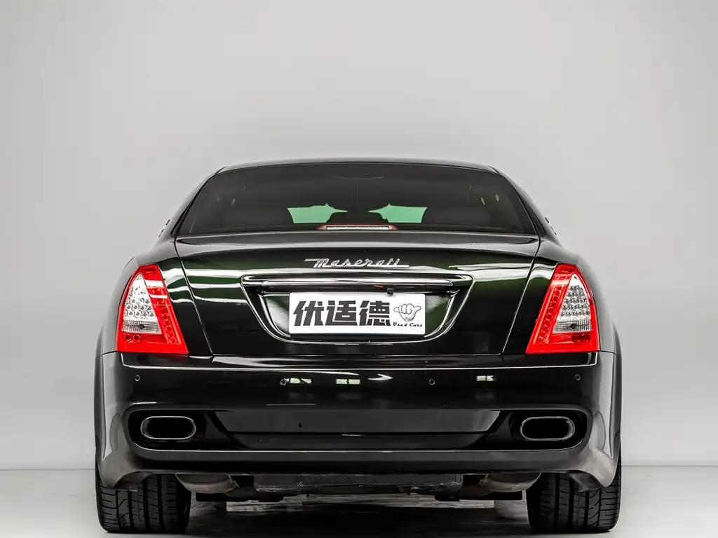 Maserati Chrysler 300C 2010 4.7L Sport Edition 2010 - thumbnail 8