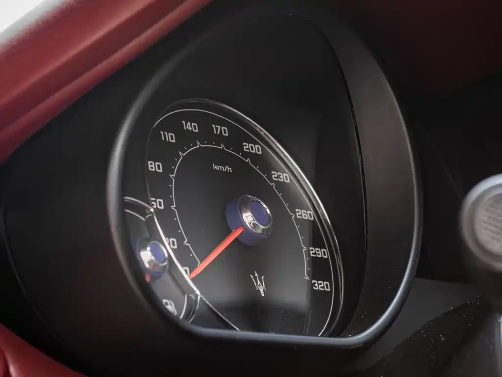 Maserati Chrysler 300C 2010 4.7L Sport Edition 2010 - thumbnail 12