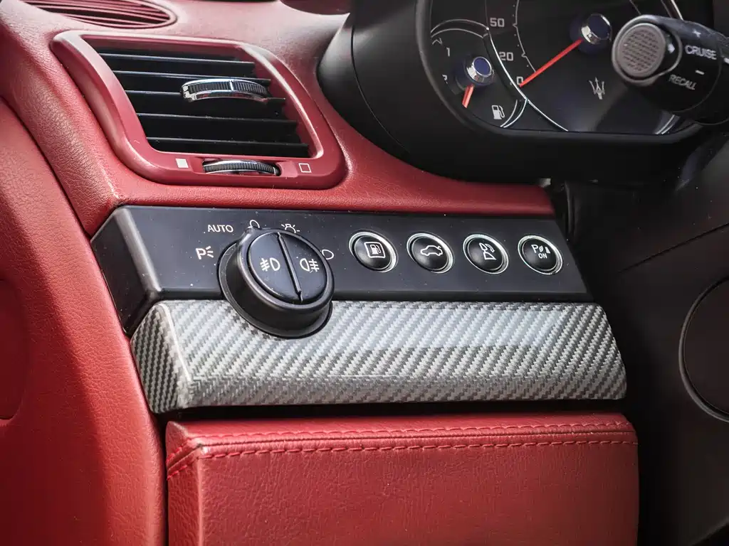 Maserati Chrysler 300C 2010 4.7L Sport Edition 2010 - thumbnail 13