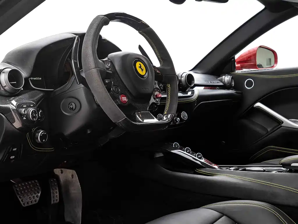 Ferrari Ferrari F12berlinetta 2013 6.3L Standard 2014 - thumbnail 8
