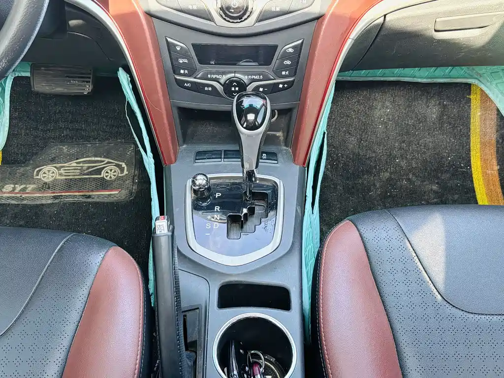 BYD BYD G5 2014 1.5TID Automatic Luxury Edition 2015 - thumbnail 8