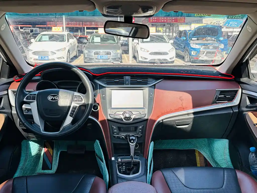 BYD BYD G5 2014 1.5TID Automatic Luxury Edition 2015 - thumbnail 10