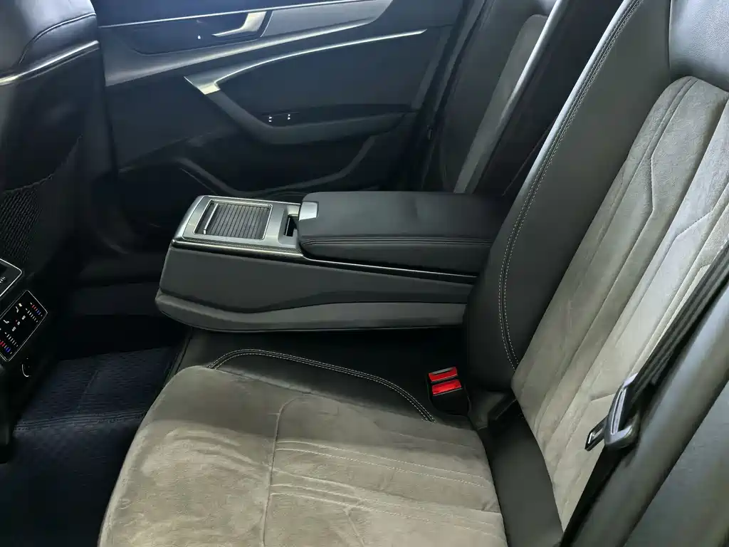 Audi Audi A6L 2019 45 TFSI Premium Dynamic Edition 2019 - thumbnail 7