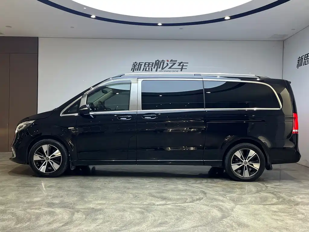 Mercedes-Benz Mercedes-Benz V-Class 2021 V 260 L Long Wheelbase Premium Edition 2022 - thumbnail 2