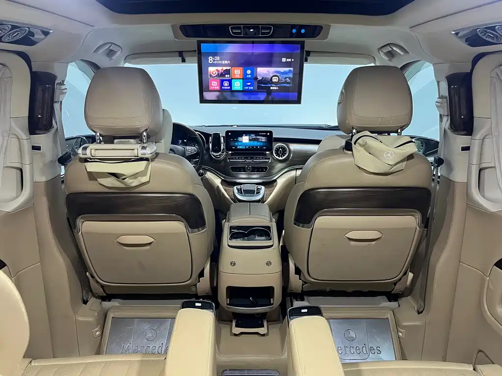 Mercedes-Benz Mercedes-Benz V-Class 2021 V 260 L Long Wheelbase Premium Edition 2022 - thumbnail 19