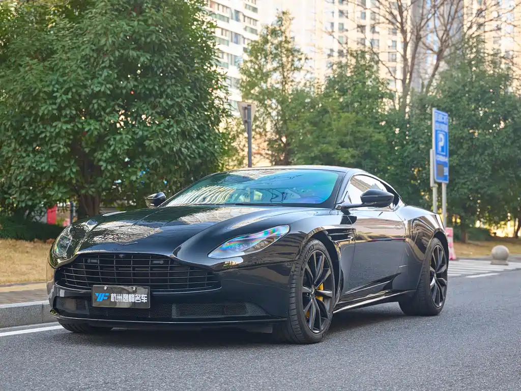 Aston Martin Aston Martin DB11 2019 4.0T V8 Coupe 2021