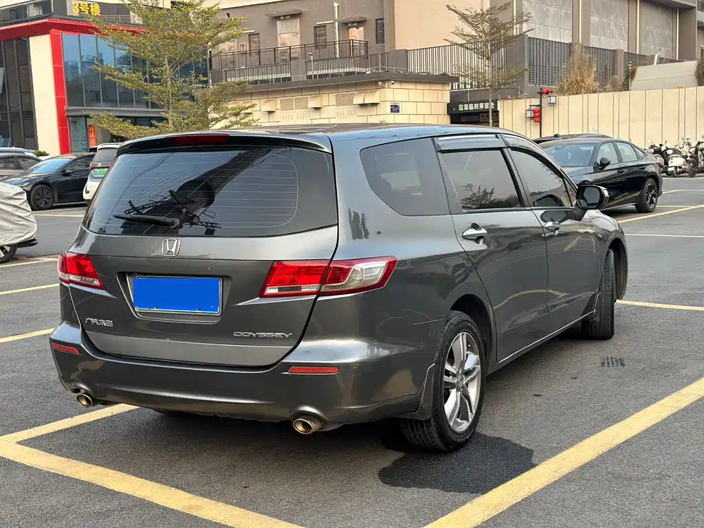 Honda Honda Odyssey 2013 2.4L Executive Edition 2012 - thumbnail 7