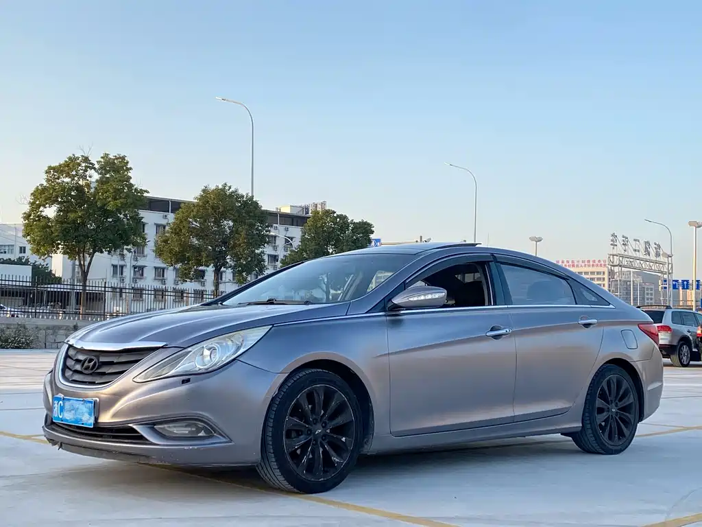 Hyundai Hyundai Sonata 2011 2.0L Automatic Premium Edition 2011 - thumbnail 2