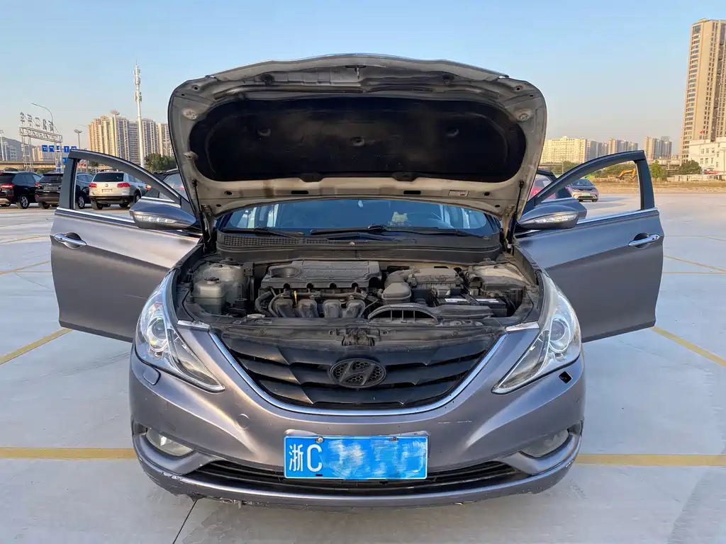 Hyundai Hyundai Sonata 2011 2.0L Automatic Premium Edition 2011 - thumbnail 15