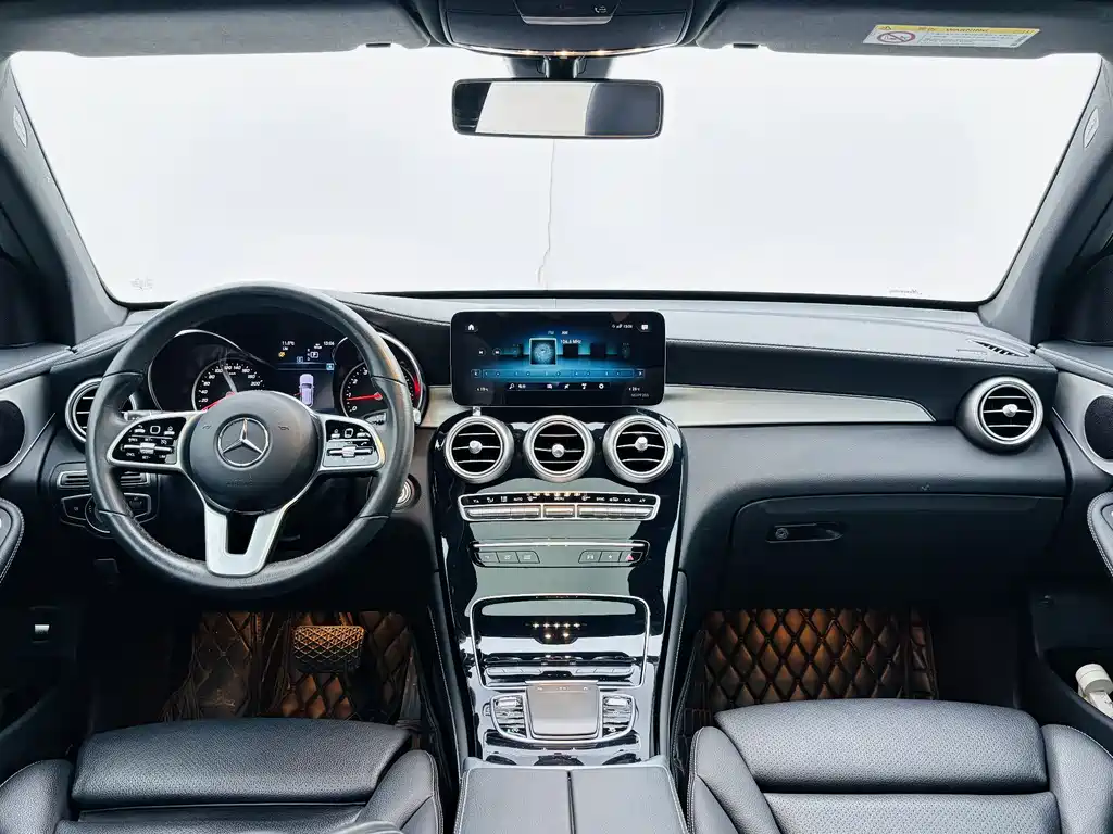 Mercedes-Benz Mercedes-Benz GLC 2020 GLC 260 L 4MATIC Dynamic Model 2020 - thumbnail 14
