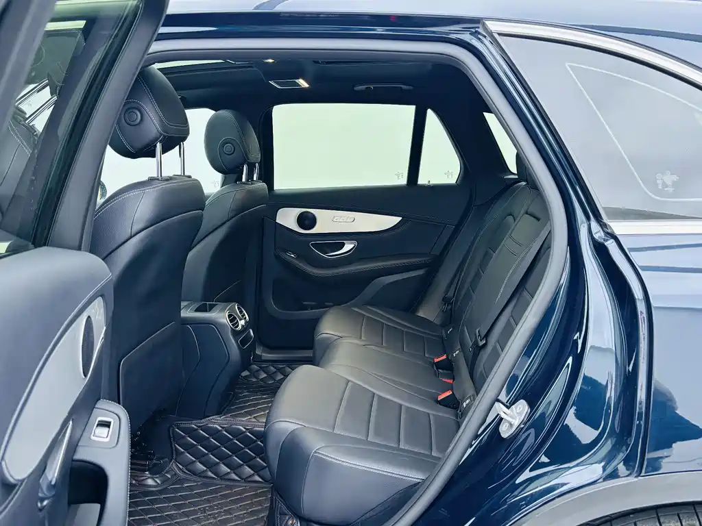 Mercedes-Benz Mercedes-Benz GLC 2020 GLC 260 L 4MATIC Dynamic Model 2020 - thumbnail 16